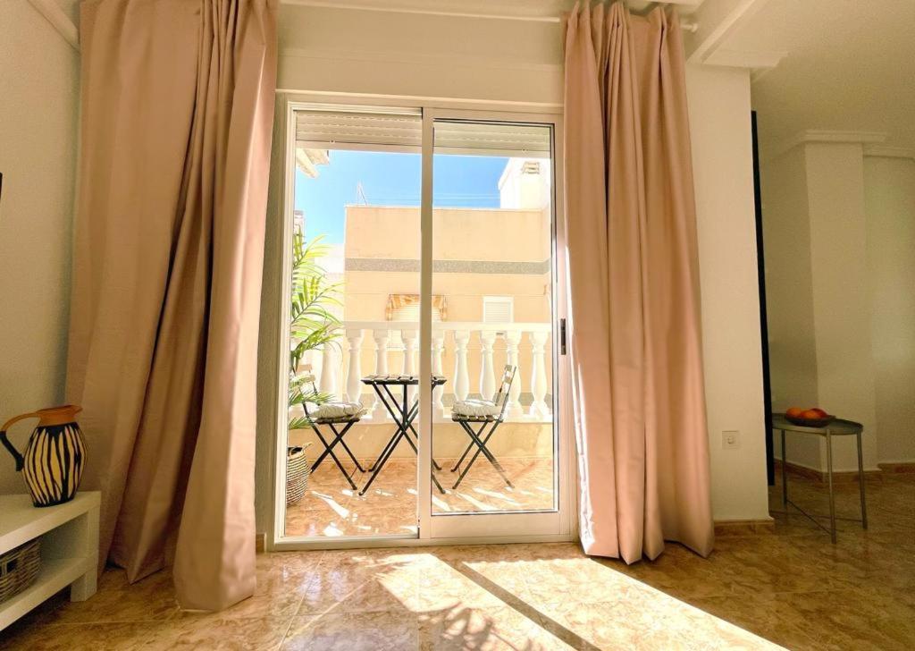 Apartamento Azzurro Apartamento Torrevieja Exterior foto